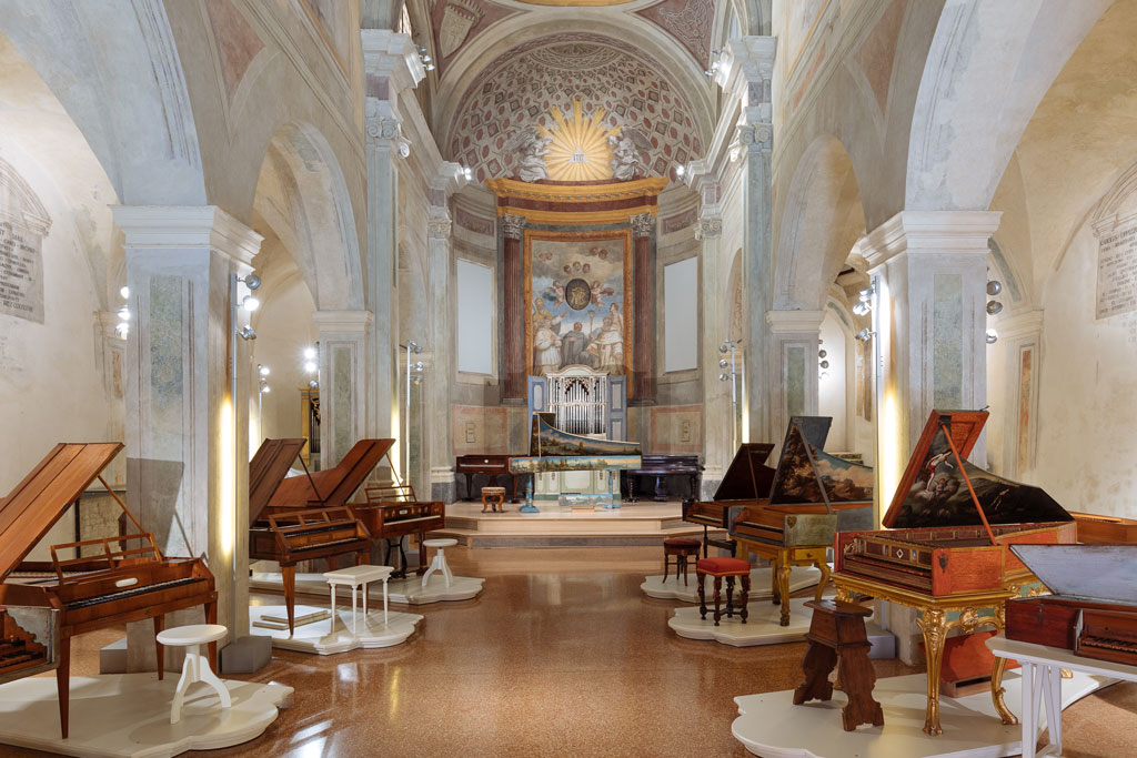 Navata centrale San Colombano
