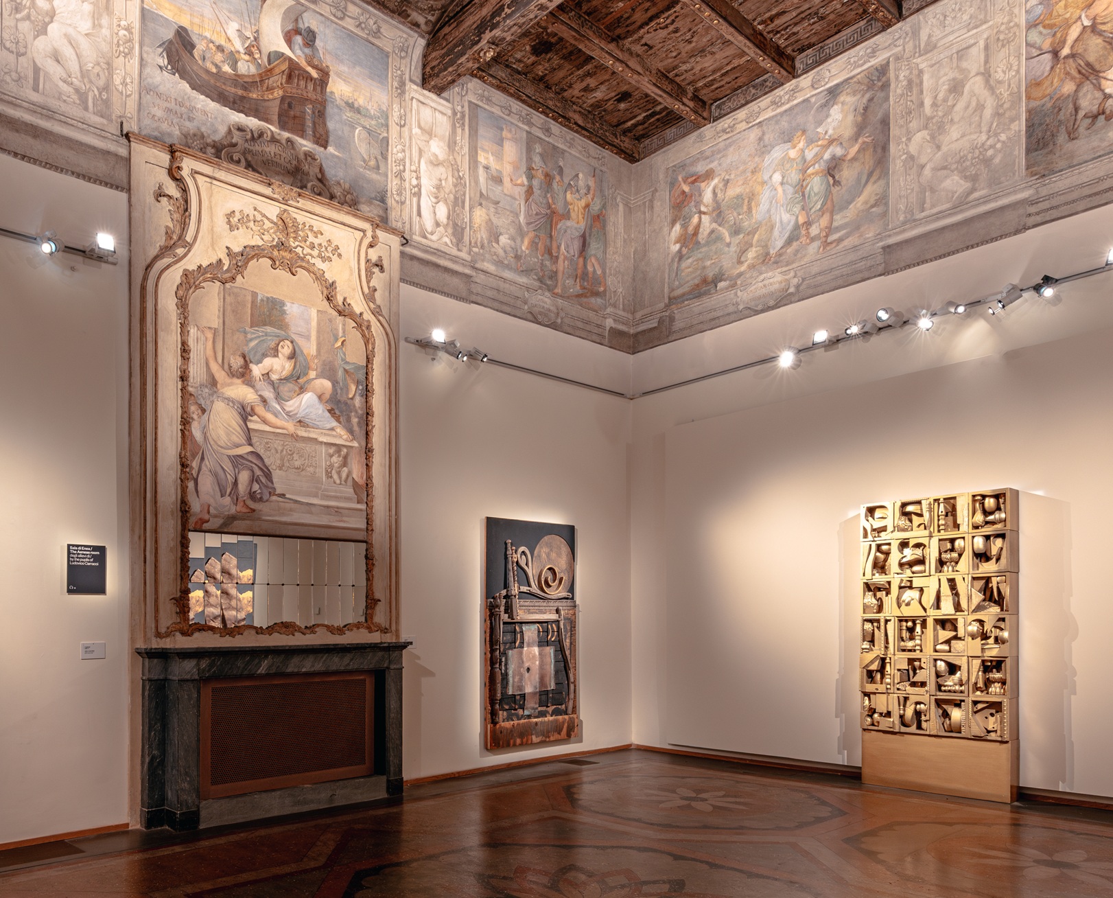 Allestimento mostra "Louise Nevelson" a Palazzo Fava