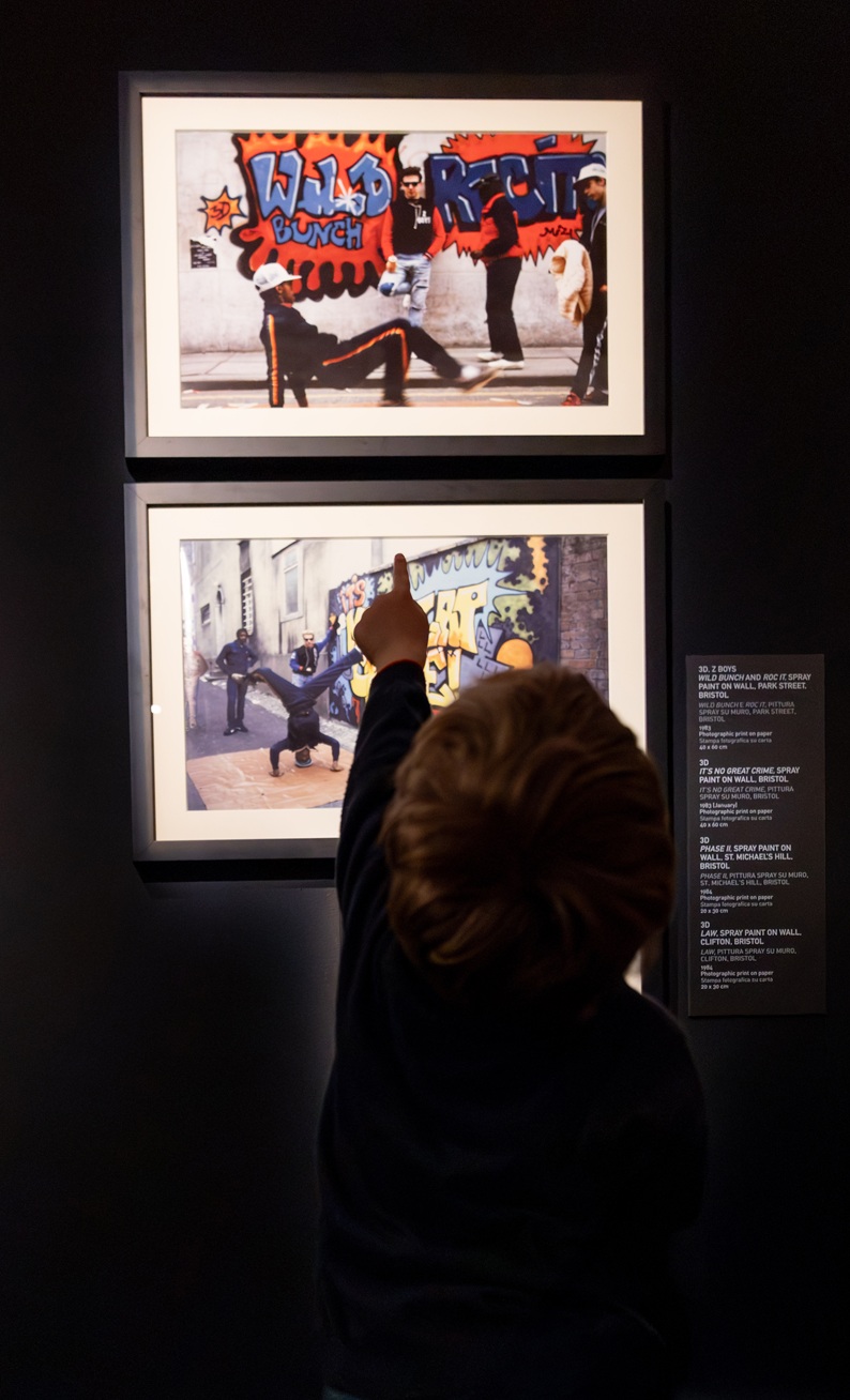 Mostra "Banksy Archive 01. The School of Bristol 1983-2005" a Palazzo Fava, Bologna